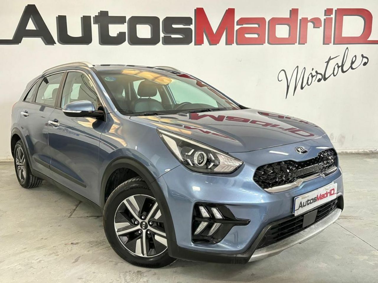 Nave comercial venta  de segunda mano - kia niro 2021 /