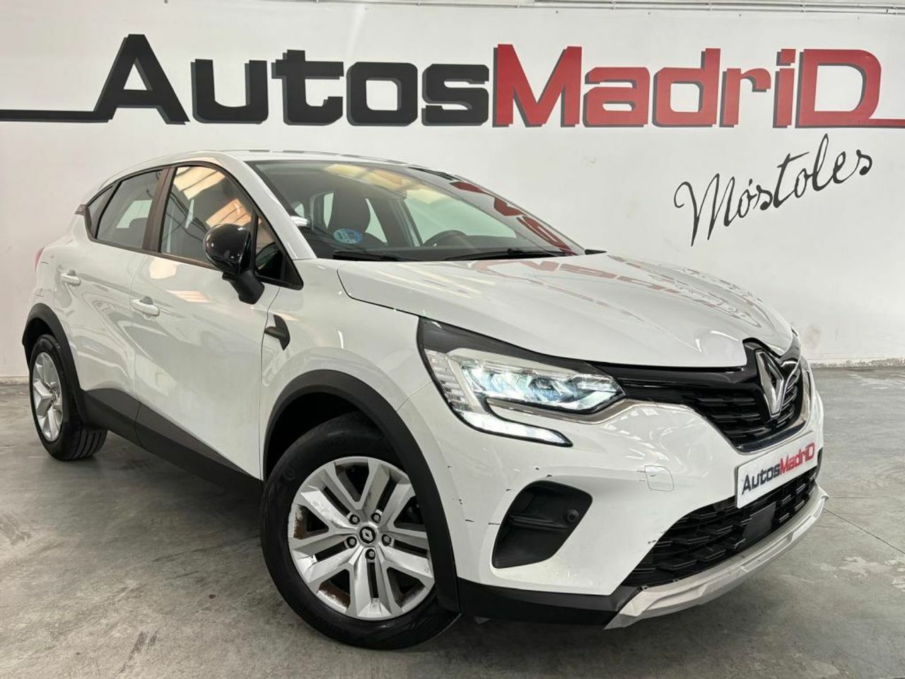 renault captur 2021 /