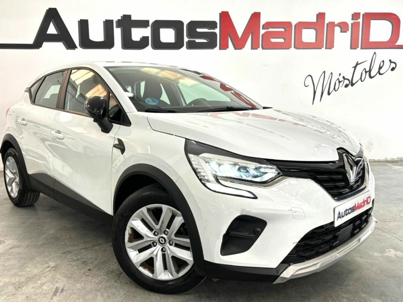 renault captur 2021 /