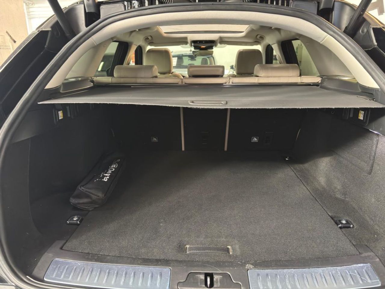 Land-Rover Range Rover Velar 2.0 D240 177kW (240CV) SE 4WD A - foto 9