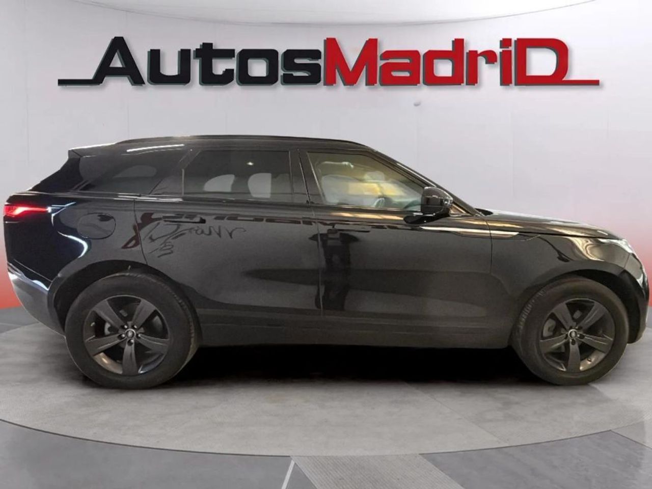 Land-Rover Range Rover Velar 2.0 D240 177kW (240CV) SE 4WD A - foto 8