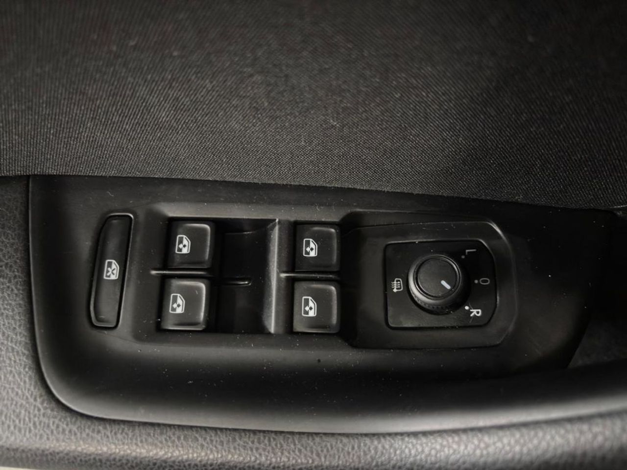 Volkswagen Passat Executive 1.6 TDI 88kW (120CV) DSG - foto 15