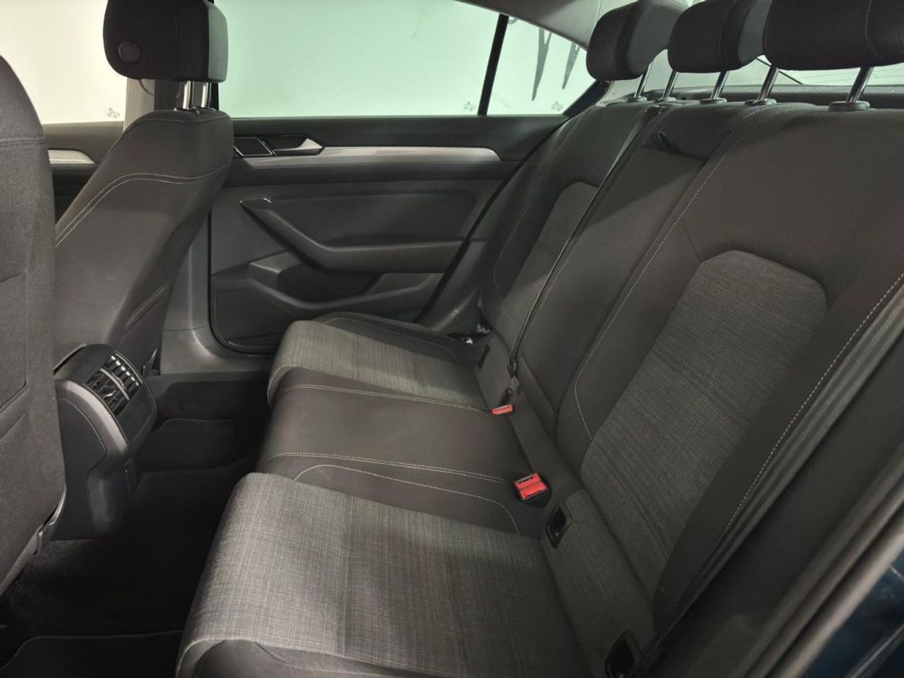 Volkswagen Passat Executive 1.6 TDI 88kW (120CV) DSG - foto 12