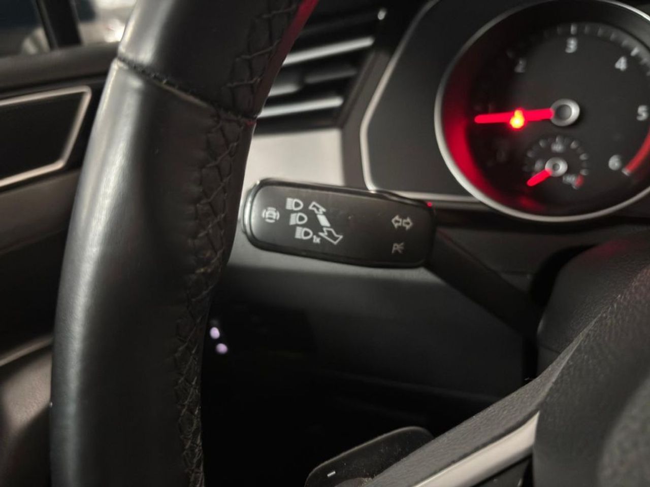 Volkswagen Passat Executive 1.6 TDI 88kW (120CV) DSG - foto 19