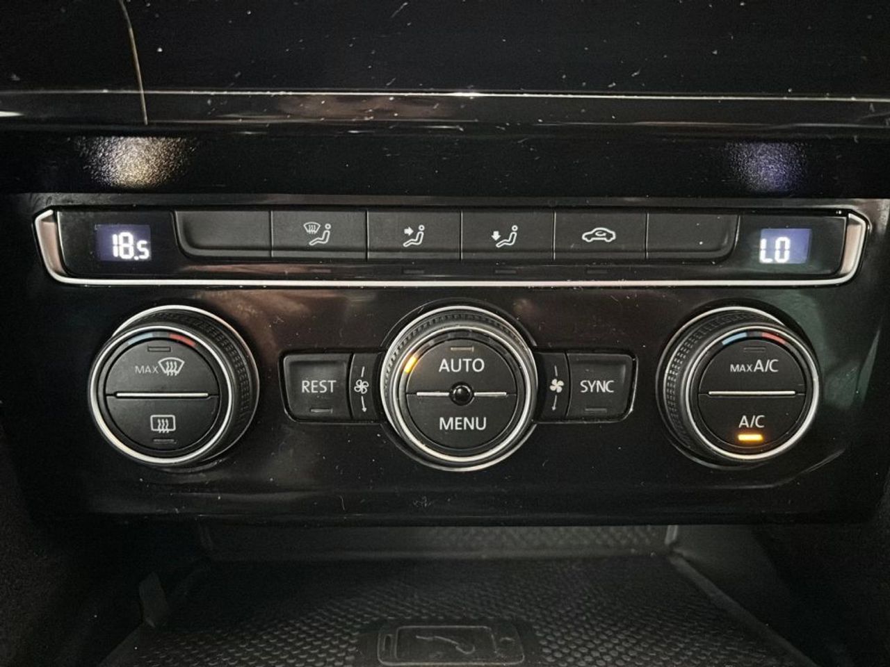 Volkswagen Passat Executive 1.6 TDI 88kW (120CV) DSG - foto 28