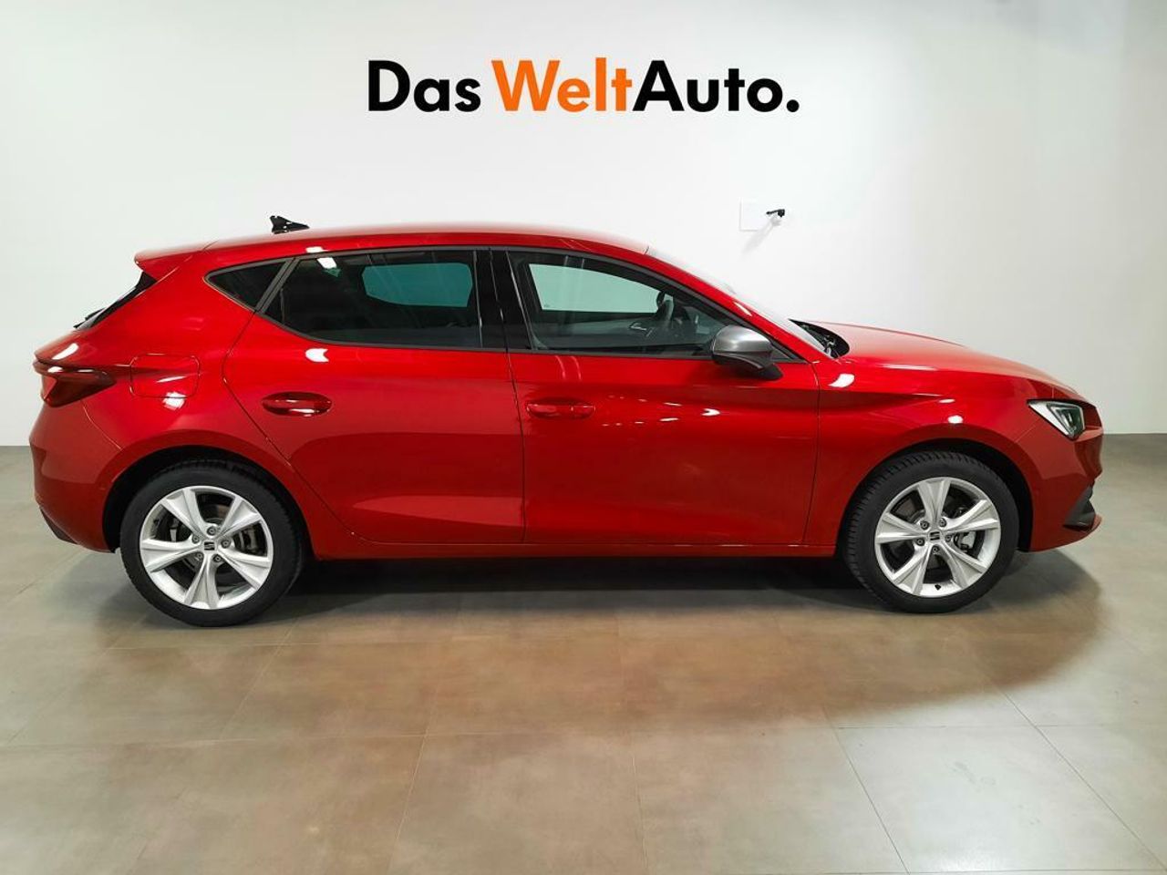seat leon 2023 / foto grande (3)
