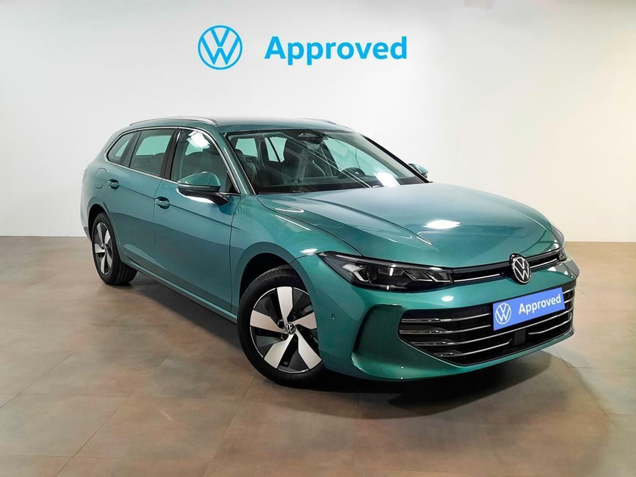 Foto volkswagen passat 2024 /