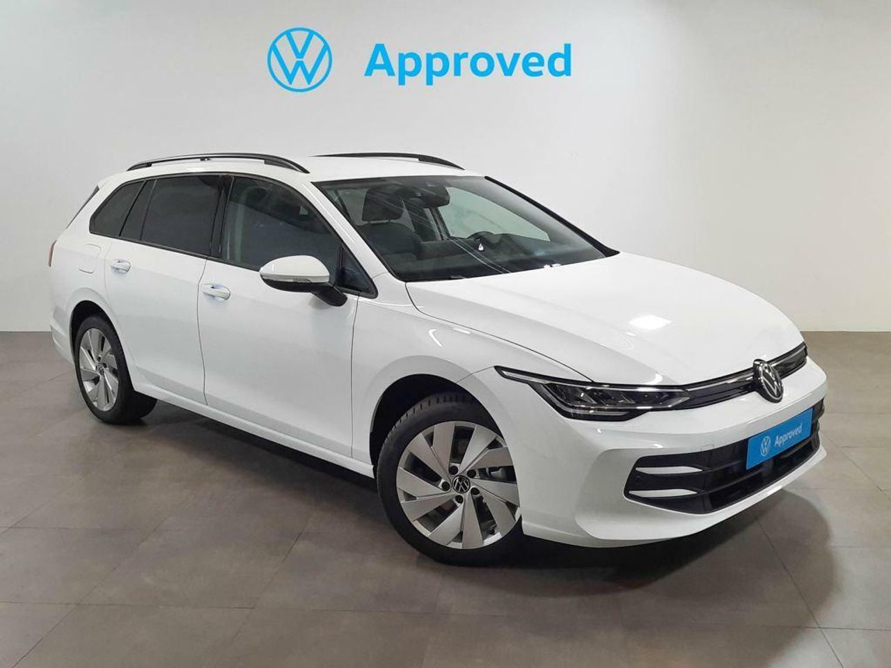 Foto volkswagen golf 2024 /