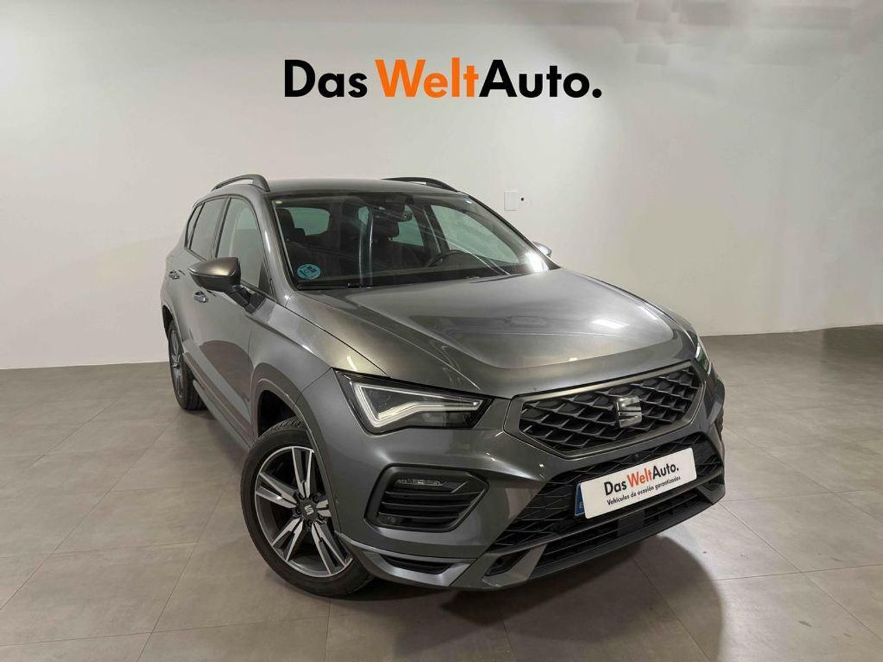 Volvo v40 angulo muerto  de segunda mano - seat ateca 2024 /