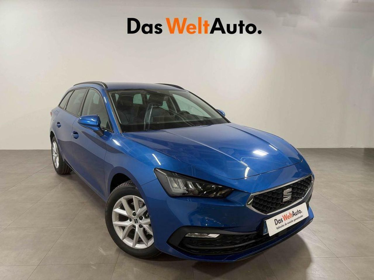Local lujo 125 m2  de segunda mano - seat leon 2025 /