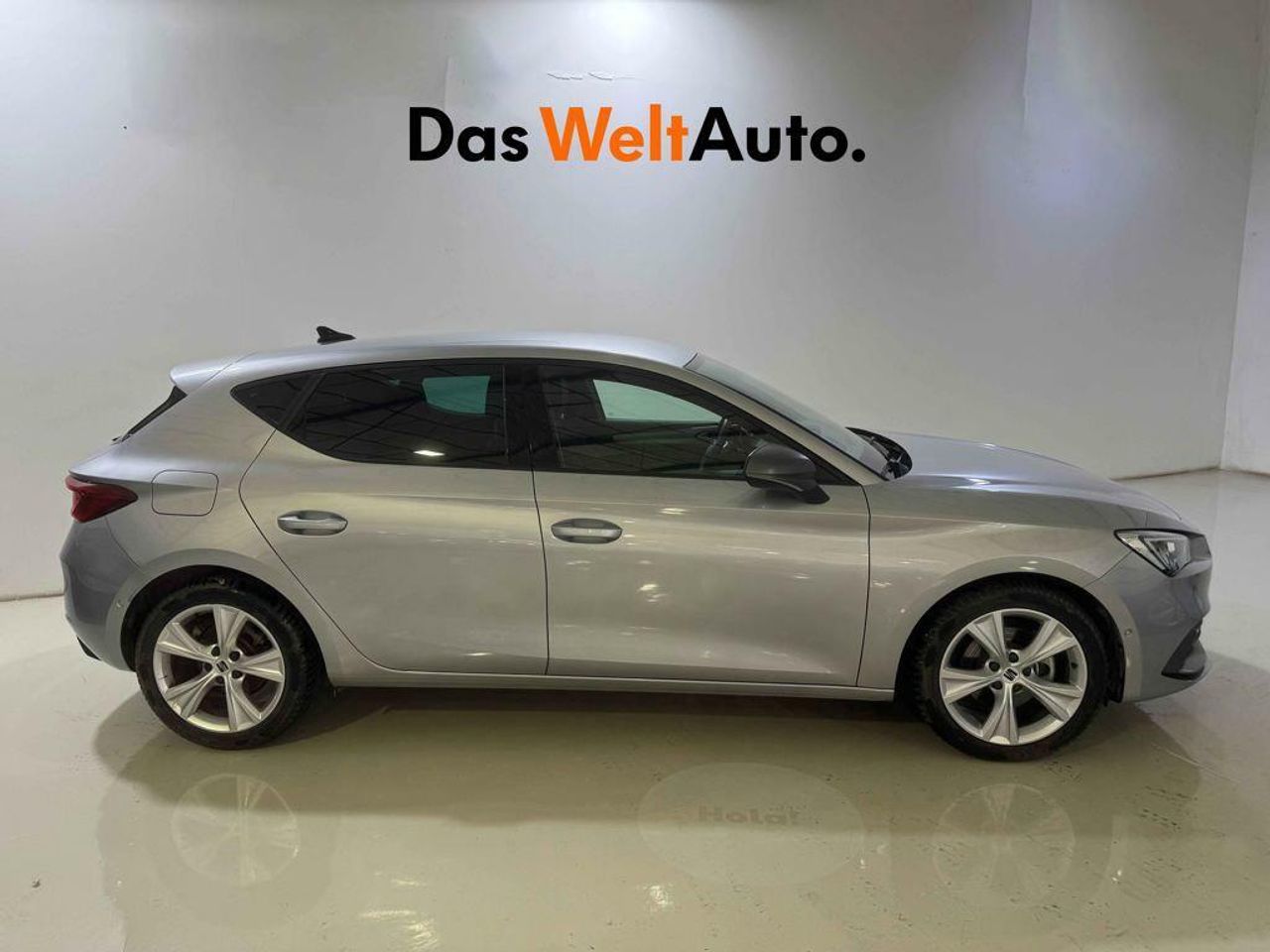 seat leon 2024 / foto grande (3)