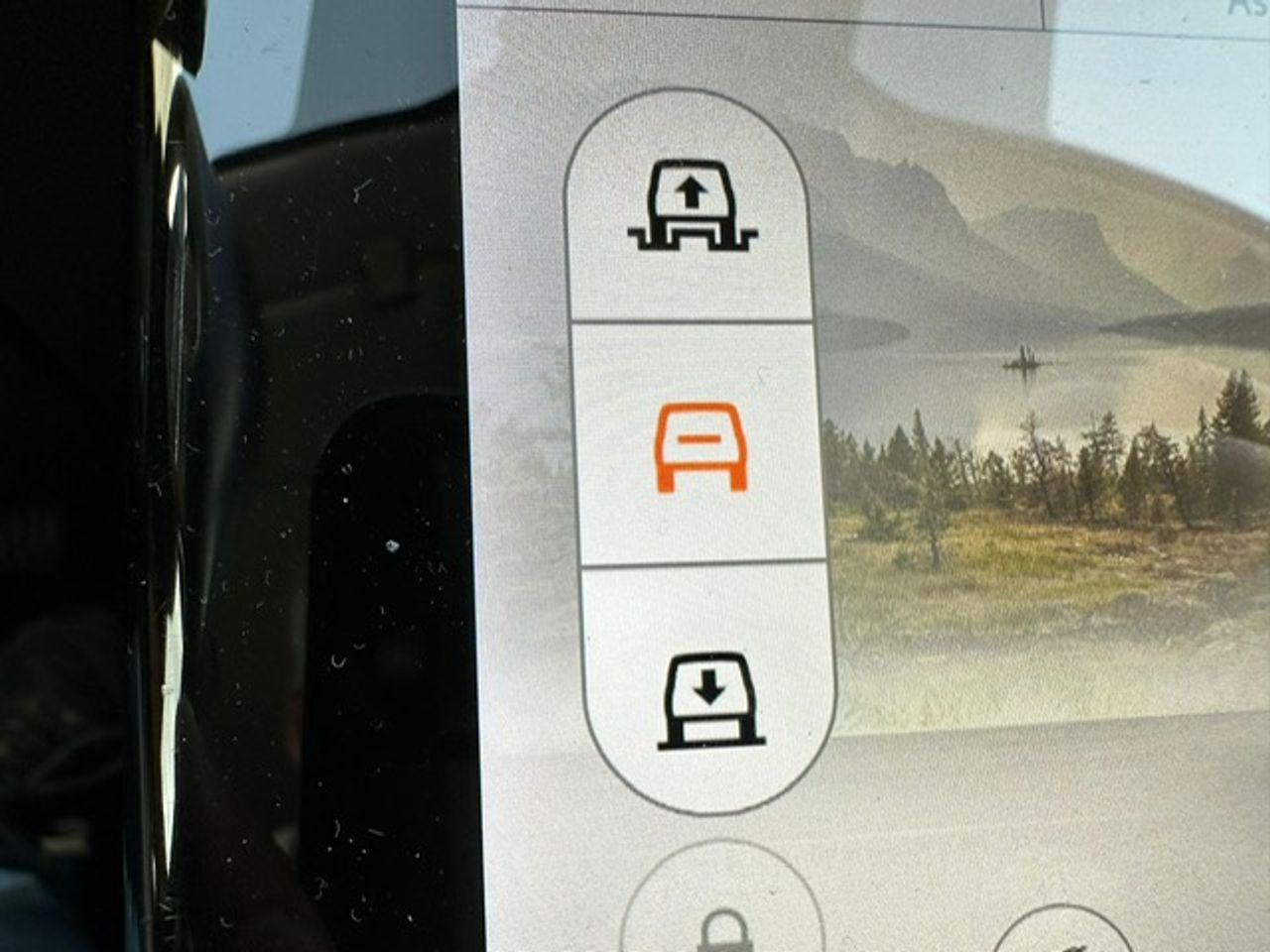 Land-Rover Range Rover Velar 240D AWD HSE AUTO  - Foto 92