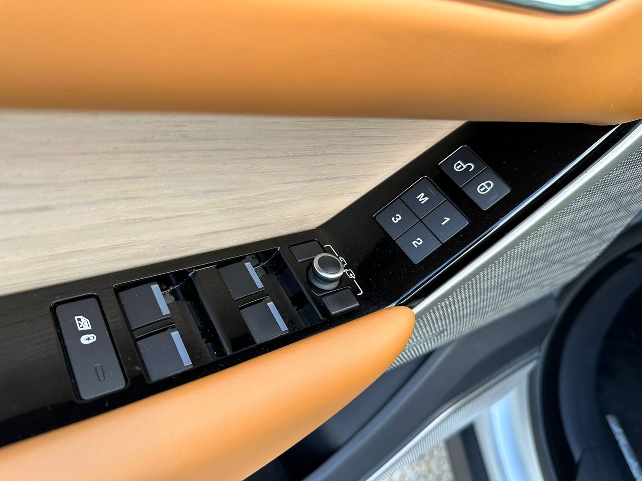 Land-Rover Range Rover Velar 240D AWD HSE AUTO  - Foto 60