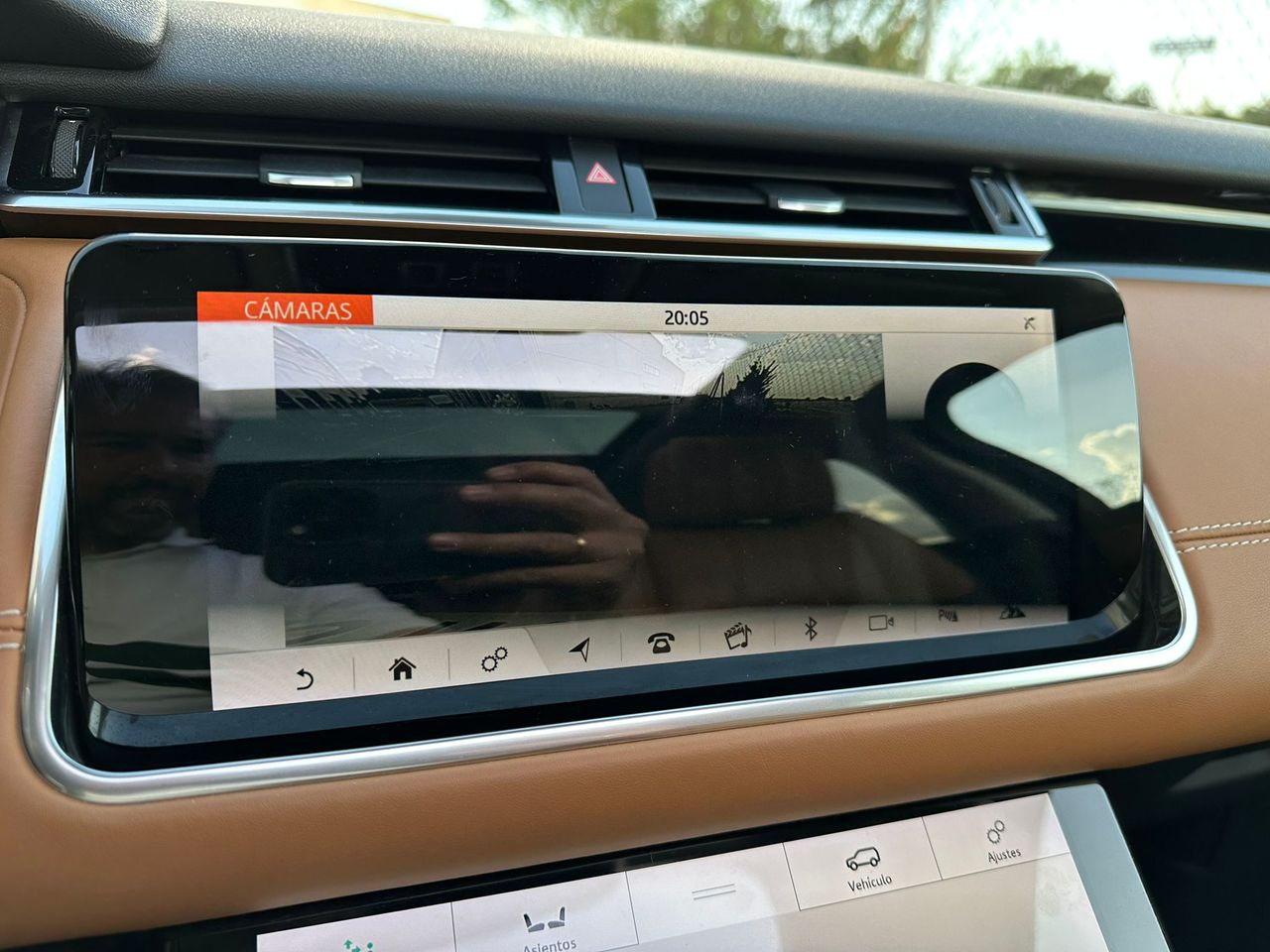 Land-Rover Range Rover Velar 240D AWD HSE AUTO  - Foto 109