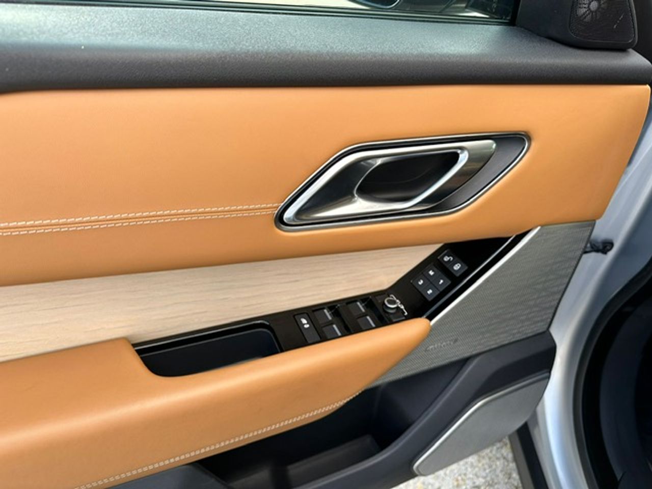 Land-Rover Range Rover Velar 240D AWD HSE AUTO  - Foto 57