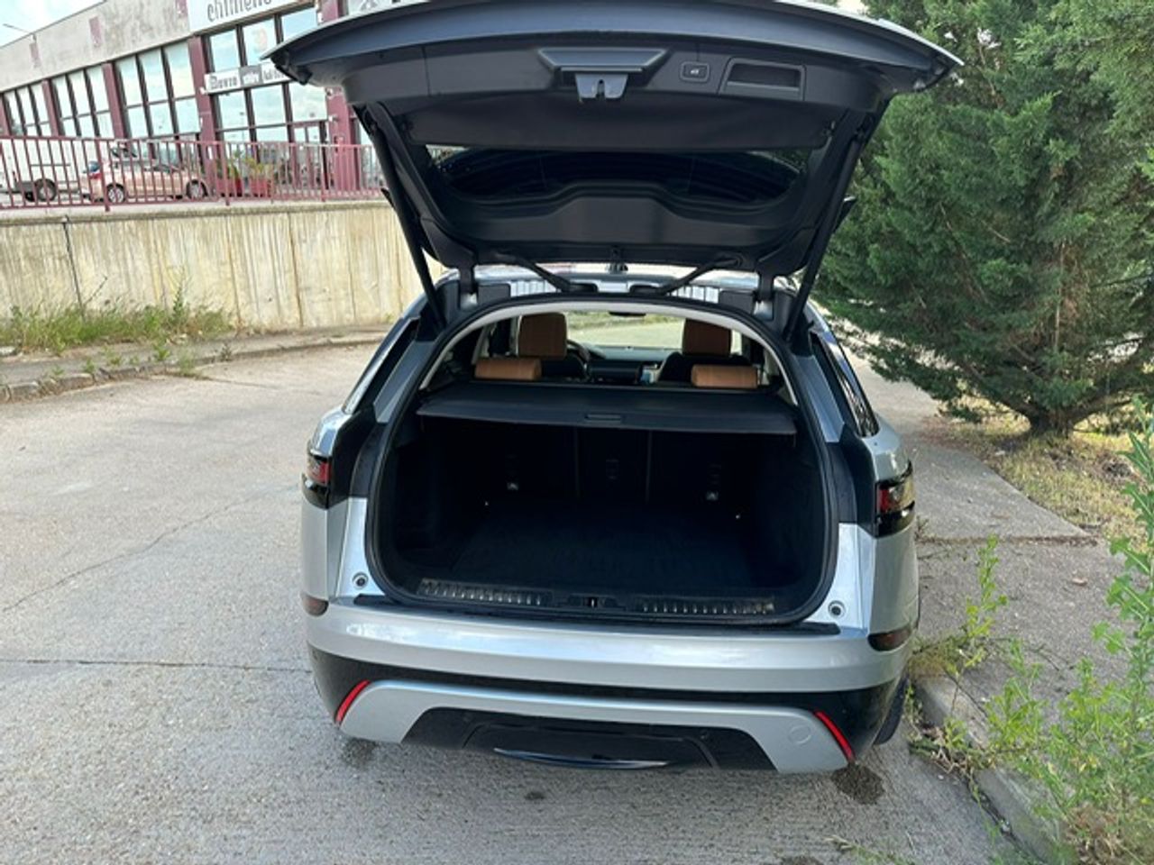 Land-Rover Range Rover Velar 240D AWD HSE AUTO  - Foto 46