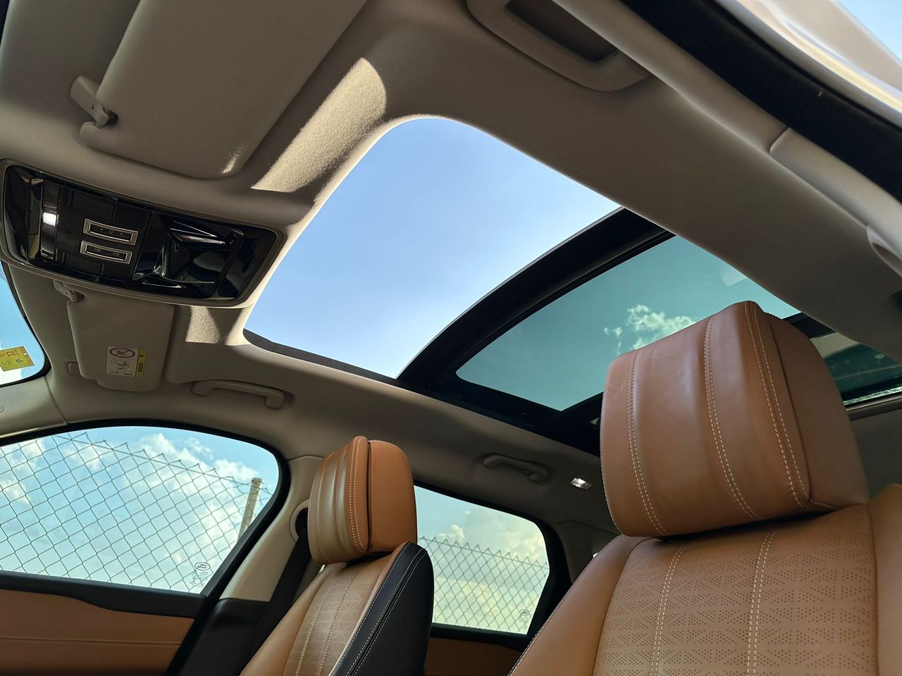 Land-Rover Range Rover Velar 240D AWD HSE AUTO  - Foto 105