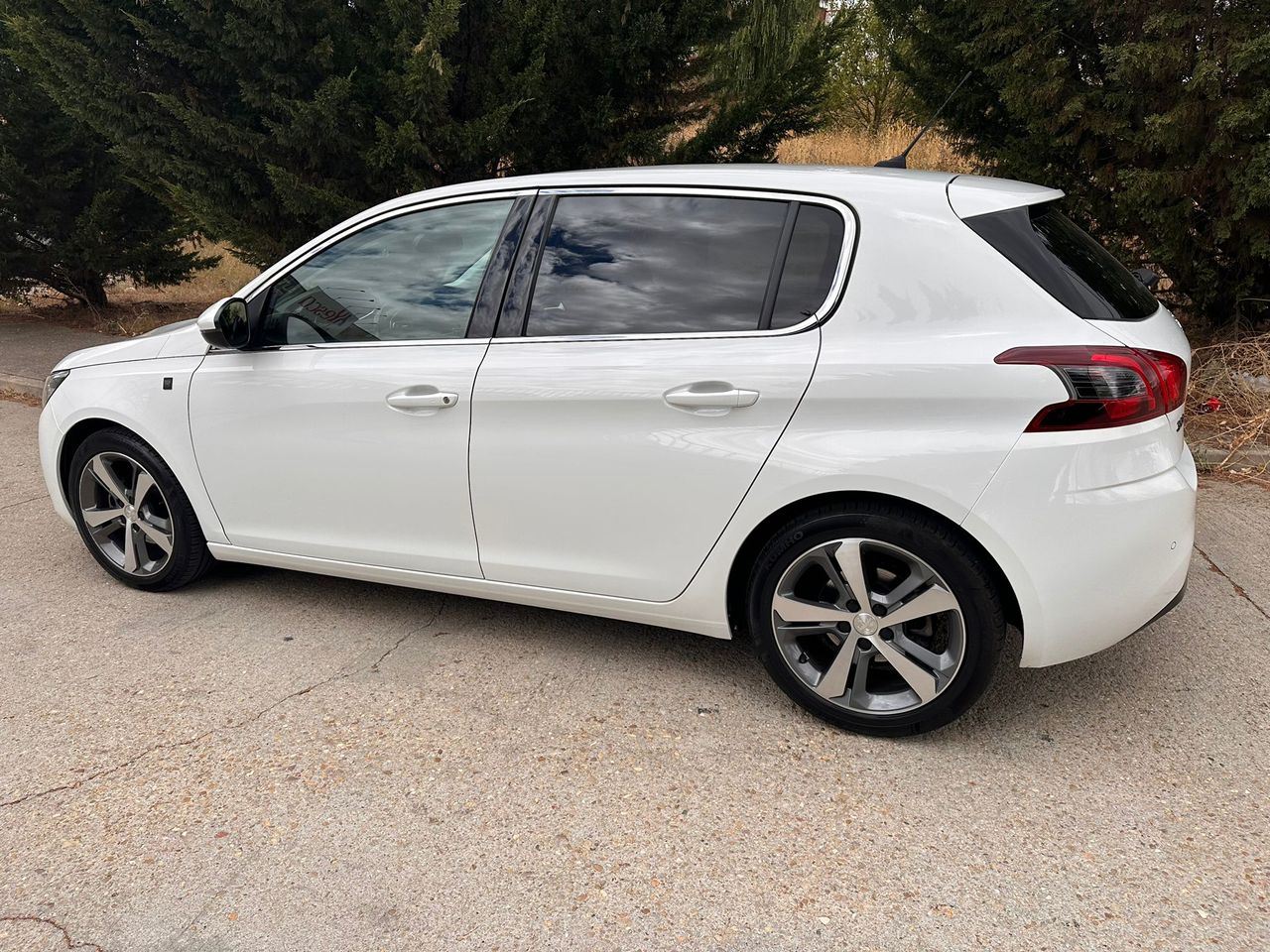 Peugeot 308 1.2 T 130 tech edition  - Foto 22