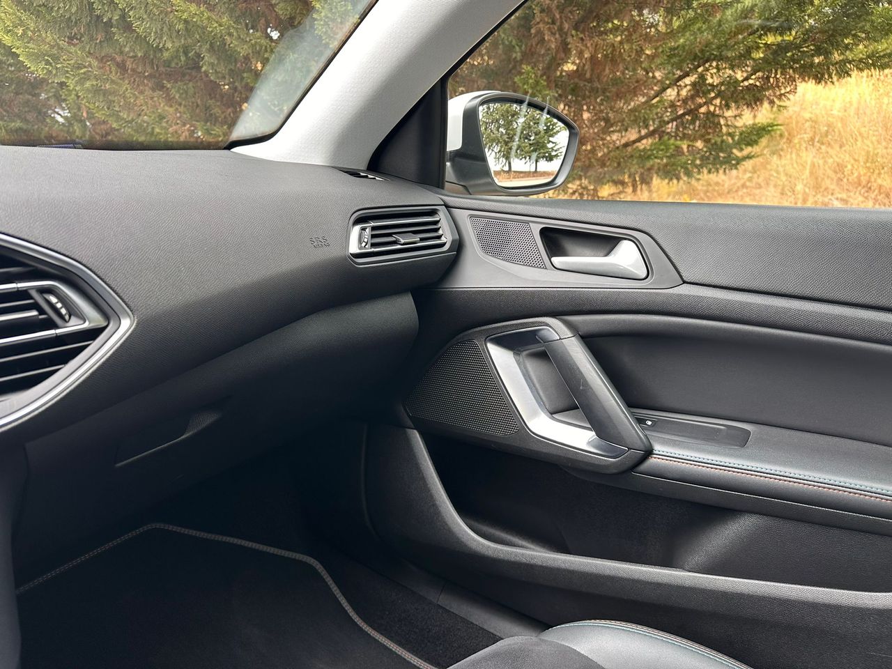 Peugeot 308 1.2 T 130 tech edition  - Foto 45