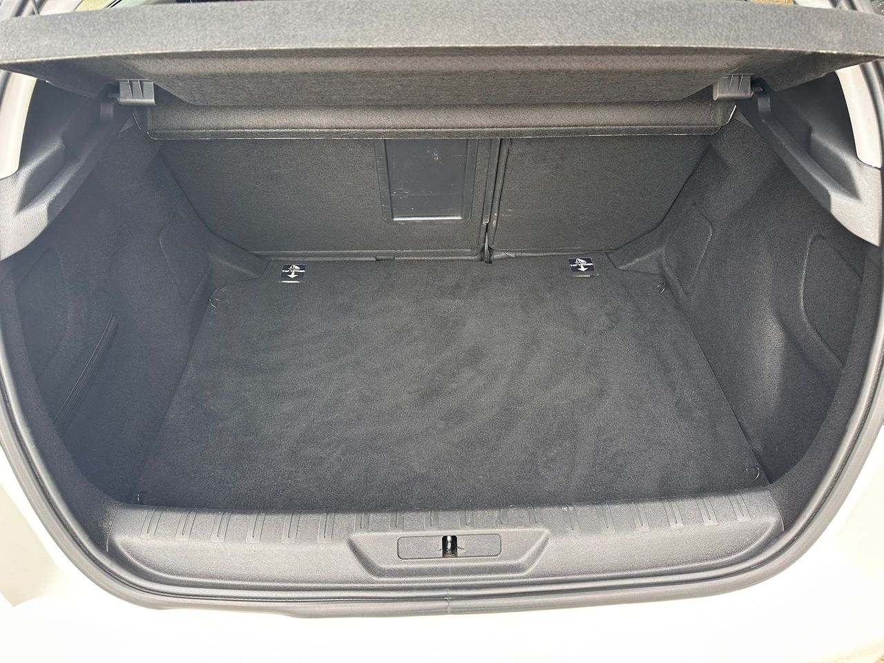 Peugeot 308 1.2 T 130 tech edition  - Foto 30