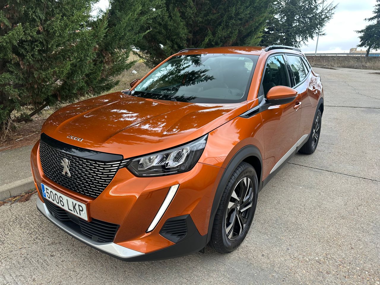 Coche de segunda mano con cierre centralizado  de segunda mano - peugeot 2008 2021 /
