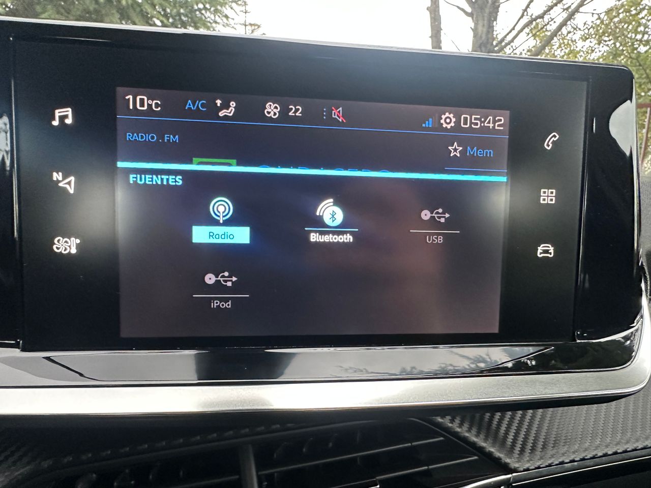 Peugeot 2008 1.2 T  - Foto 46