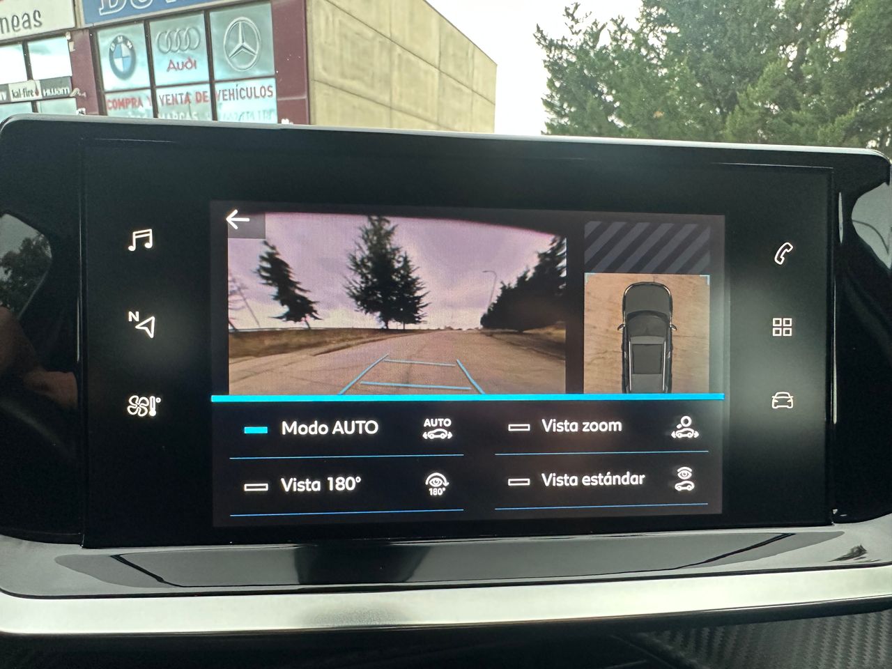 Peugeot 2008 1.2 T  - Foto 40