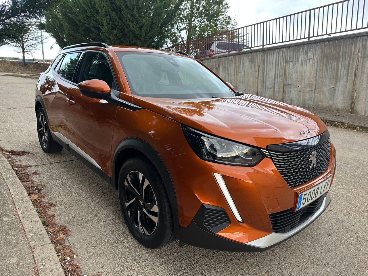 Peugeot 2008 1.2 T  - Foto 13