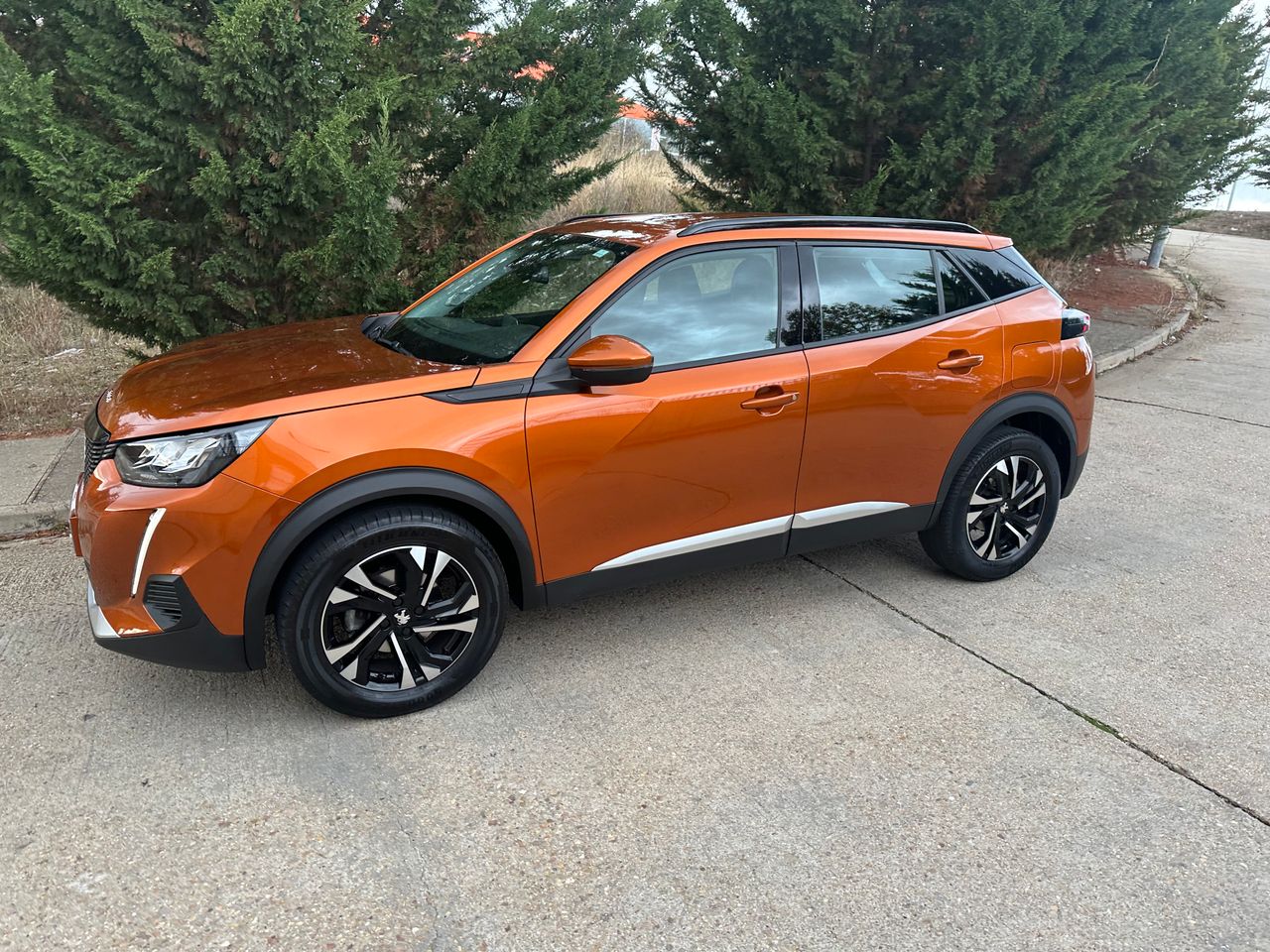 Peugeot 2008 1.2 T  - Foto 5