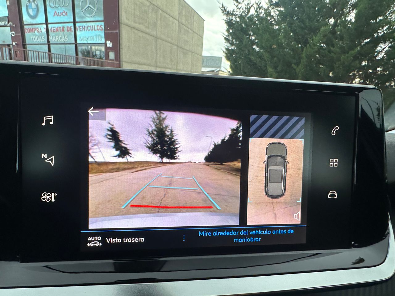 Peugeot 2008 1.2 T  - Foto 36