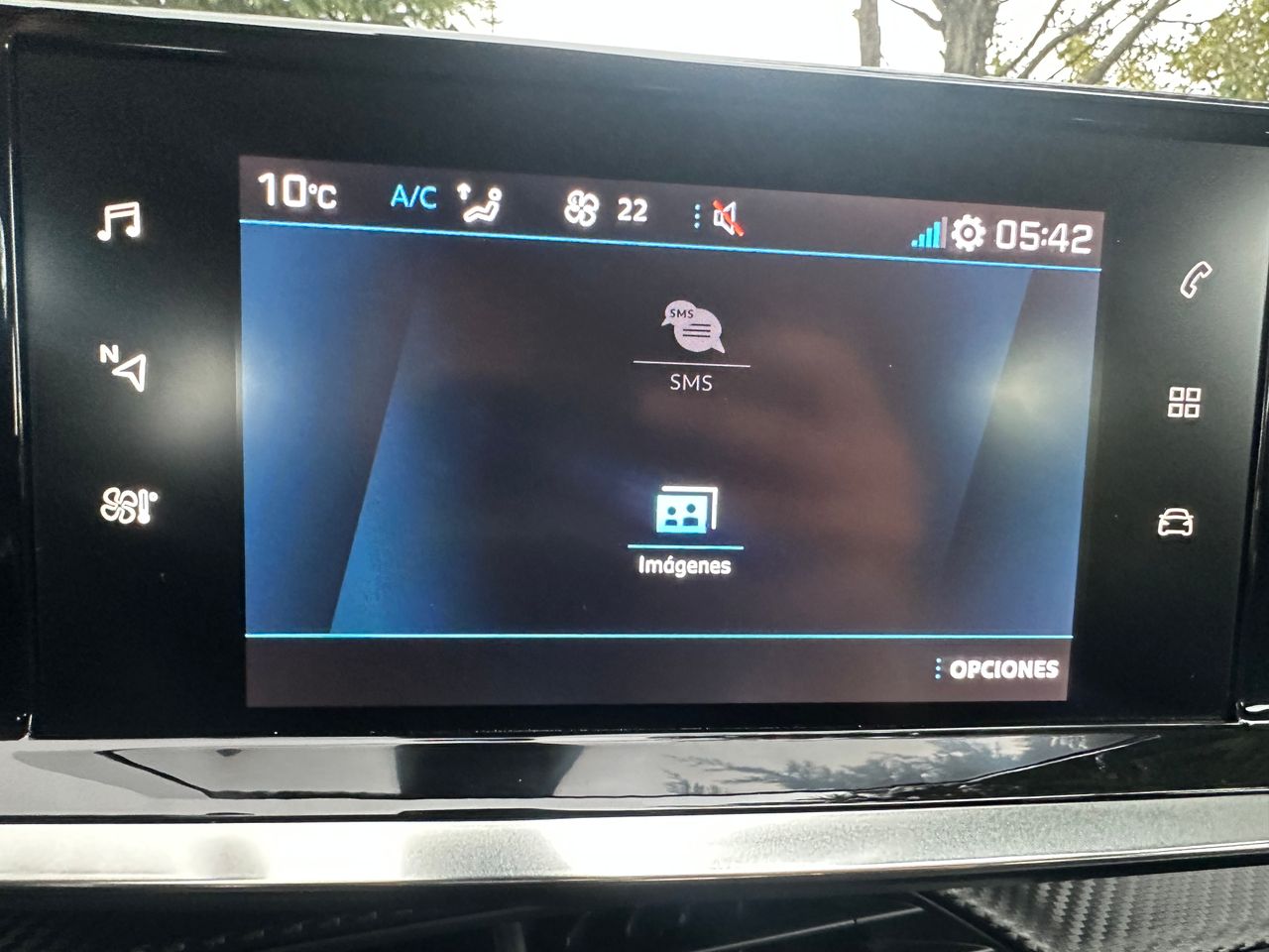 Peugeot 2008 1.2 T  - Foto 50