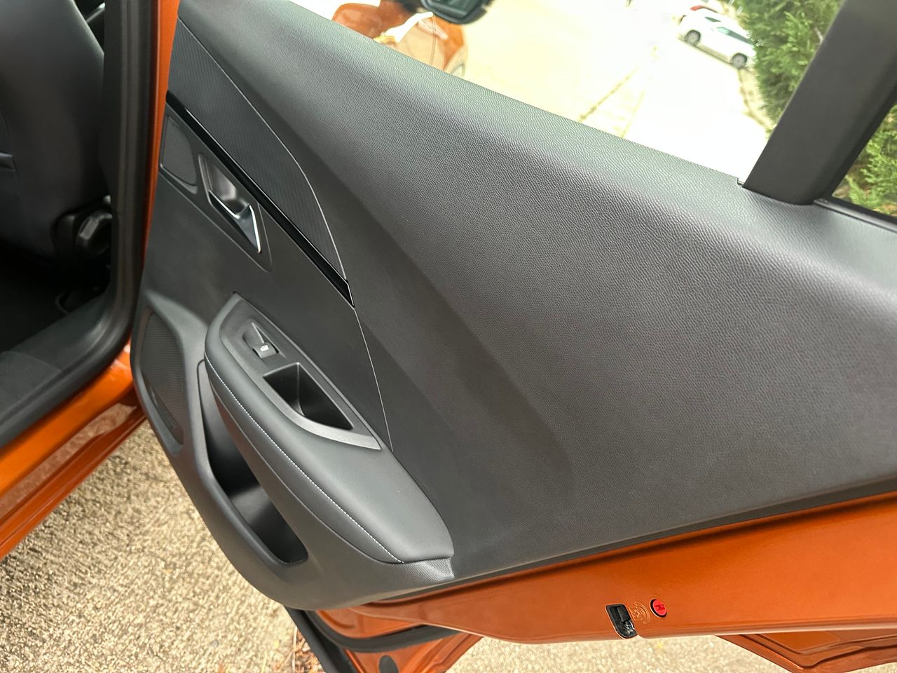 Peugeot 2008 1.2 T  - Foto 30