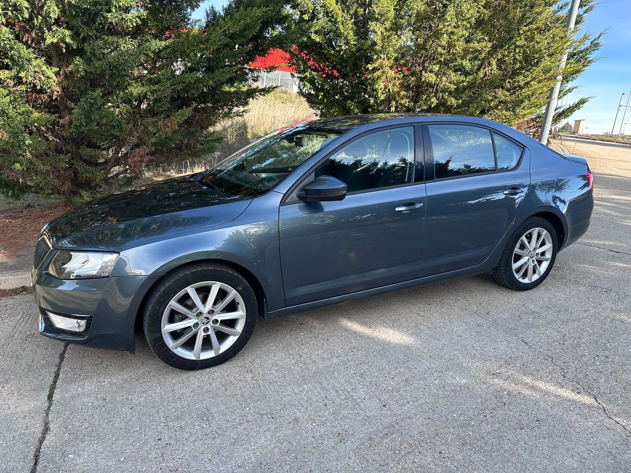 Skoda Octavia 1.6TDI  - Foto 17