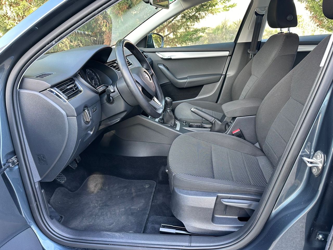 Skoda Octavia 1.6TDI  - Foto 24