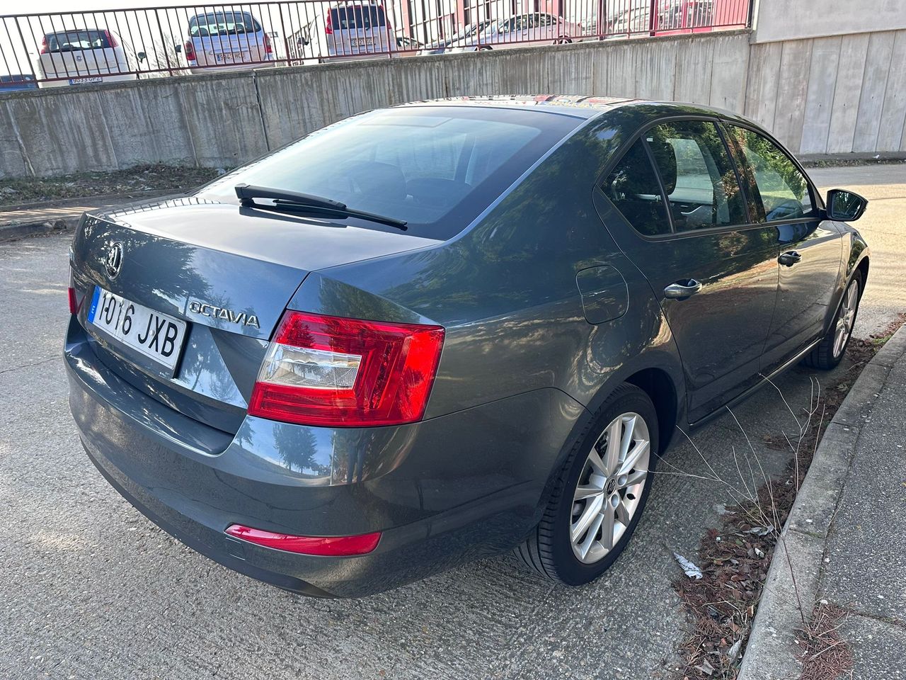 Skoda Octavia 1.6TDI  - Foto 10