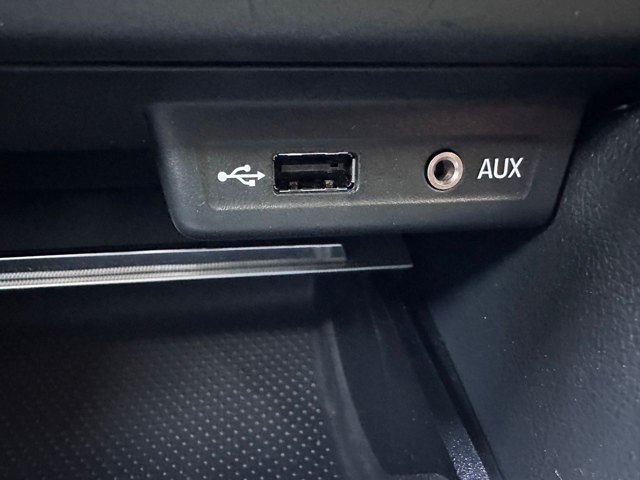 Skoda Octavia 1.6TDI  - Foto 37