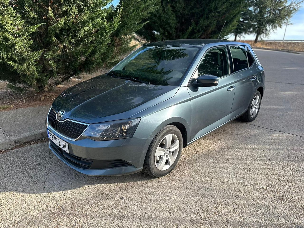 skoda fabia 2018 / foto grande (2)