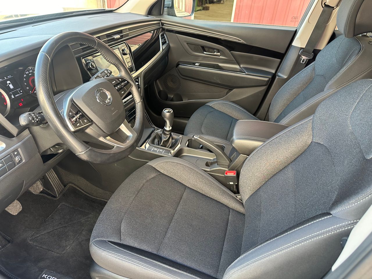 SsangYong Korando G15t  - Foto 21