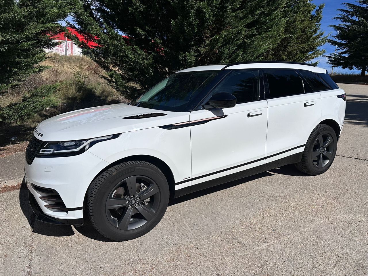 Land-Rover Range Rover Velar R dynamic   - Foto 26
