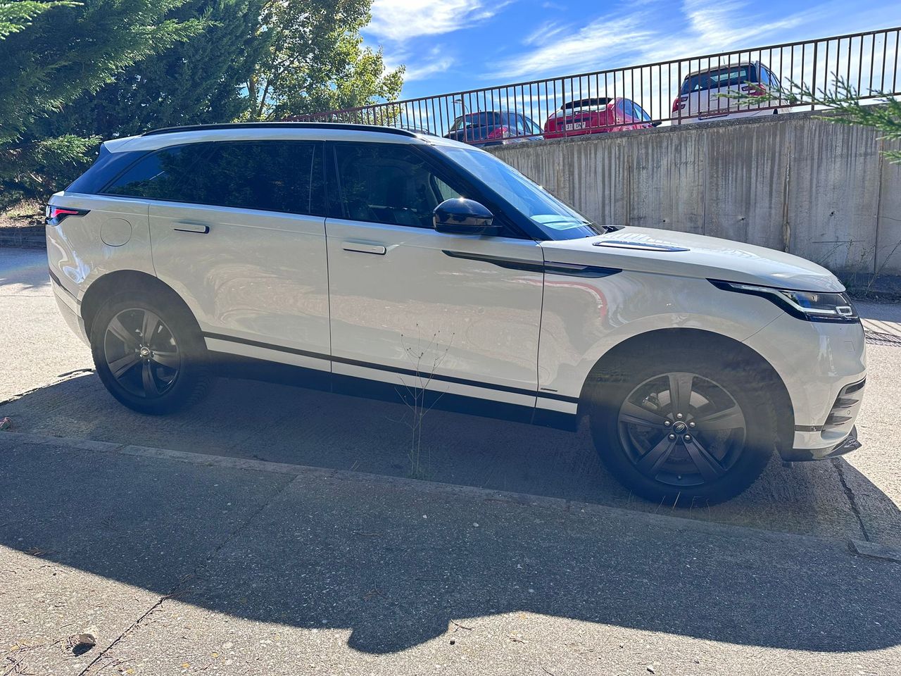 Land-Rover Range Rover Velar R dynamic   - Foto 14