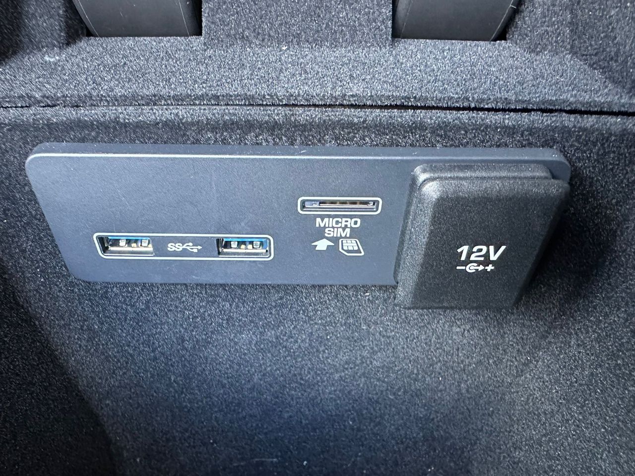 Land-Rover Range Rover Velar R dynamic   - Foto 61