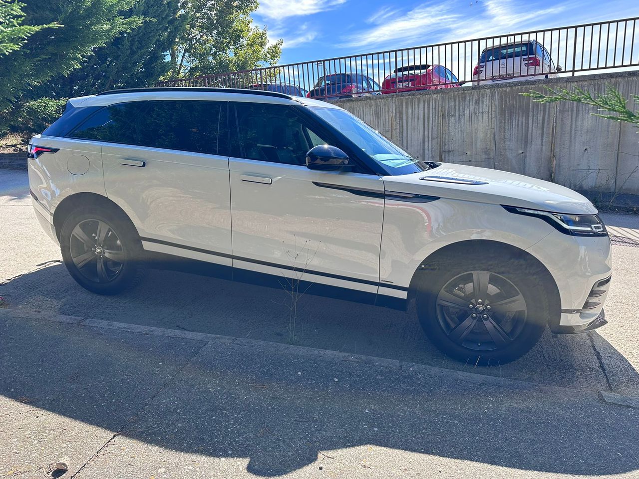 Land-Rover Range Rover Velar R dynamic   - Foto 9