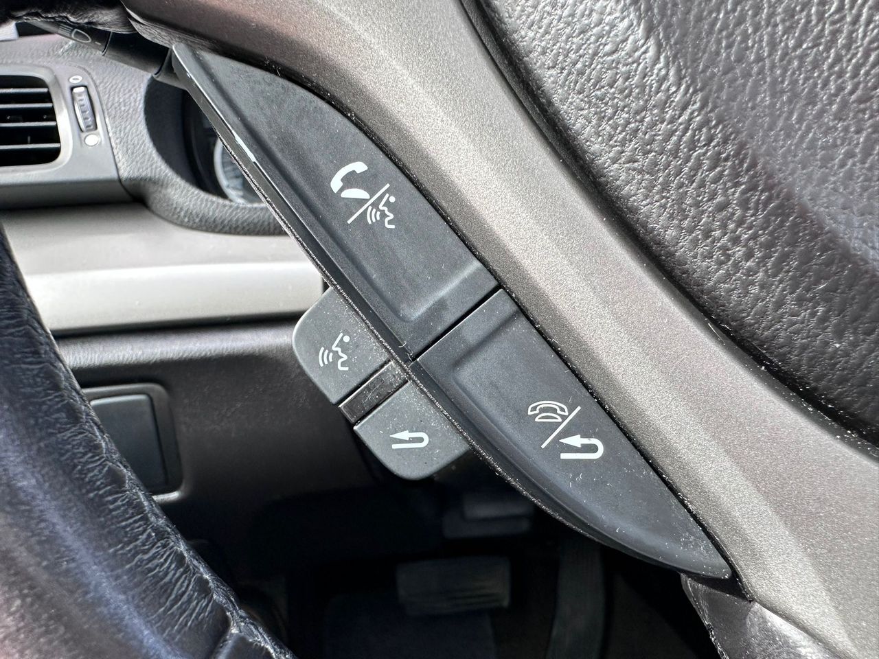 Honda Accord Luxury  - Foto 32