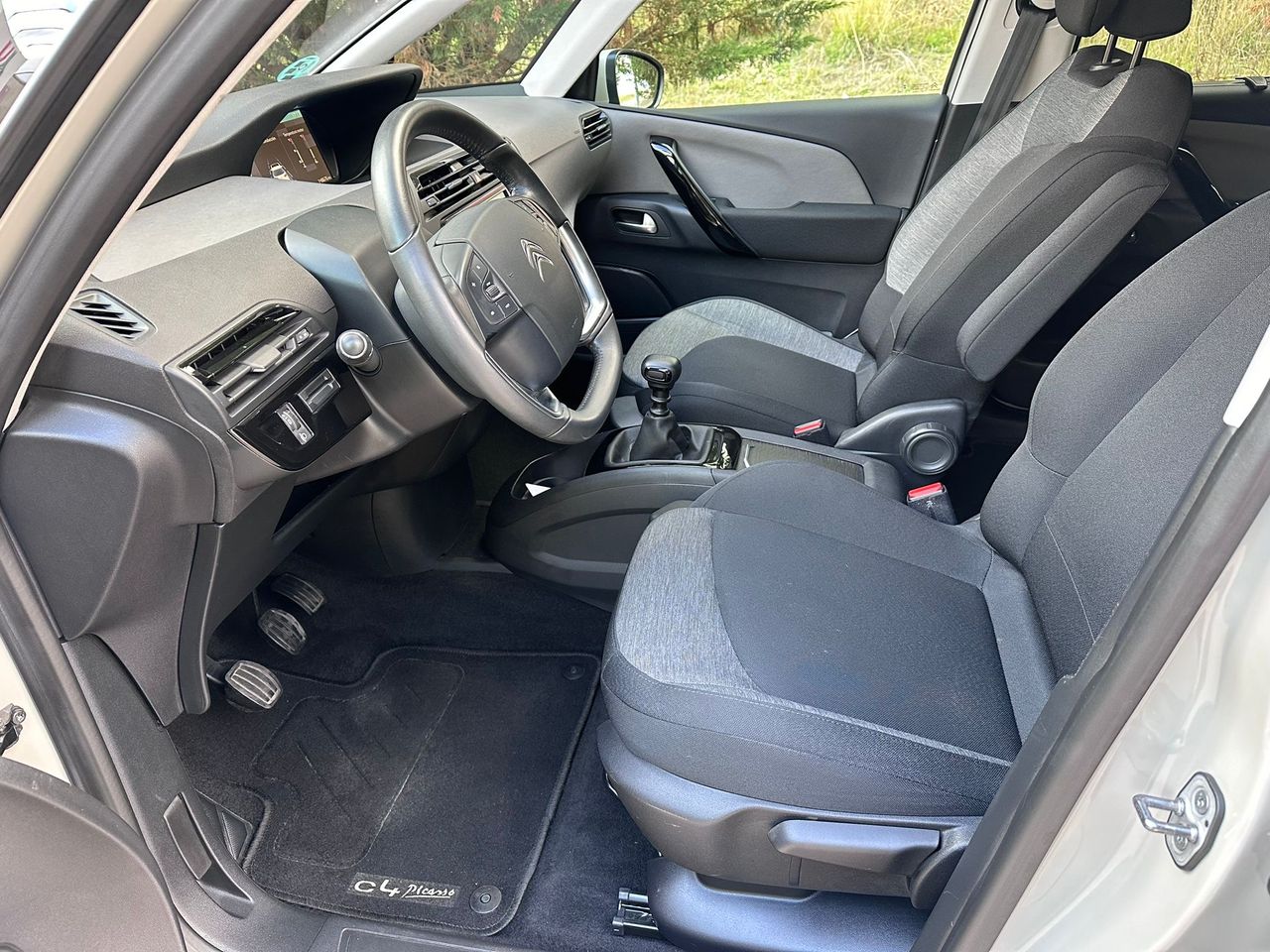 Citroën C4 Spacetourer 1.5HDI 130cv  - Foto 39