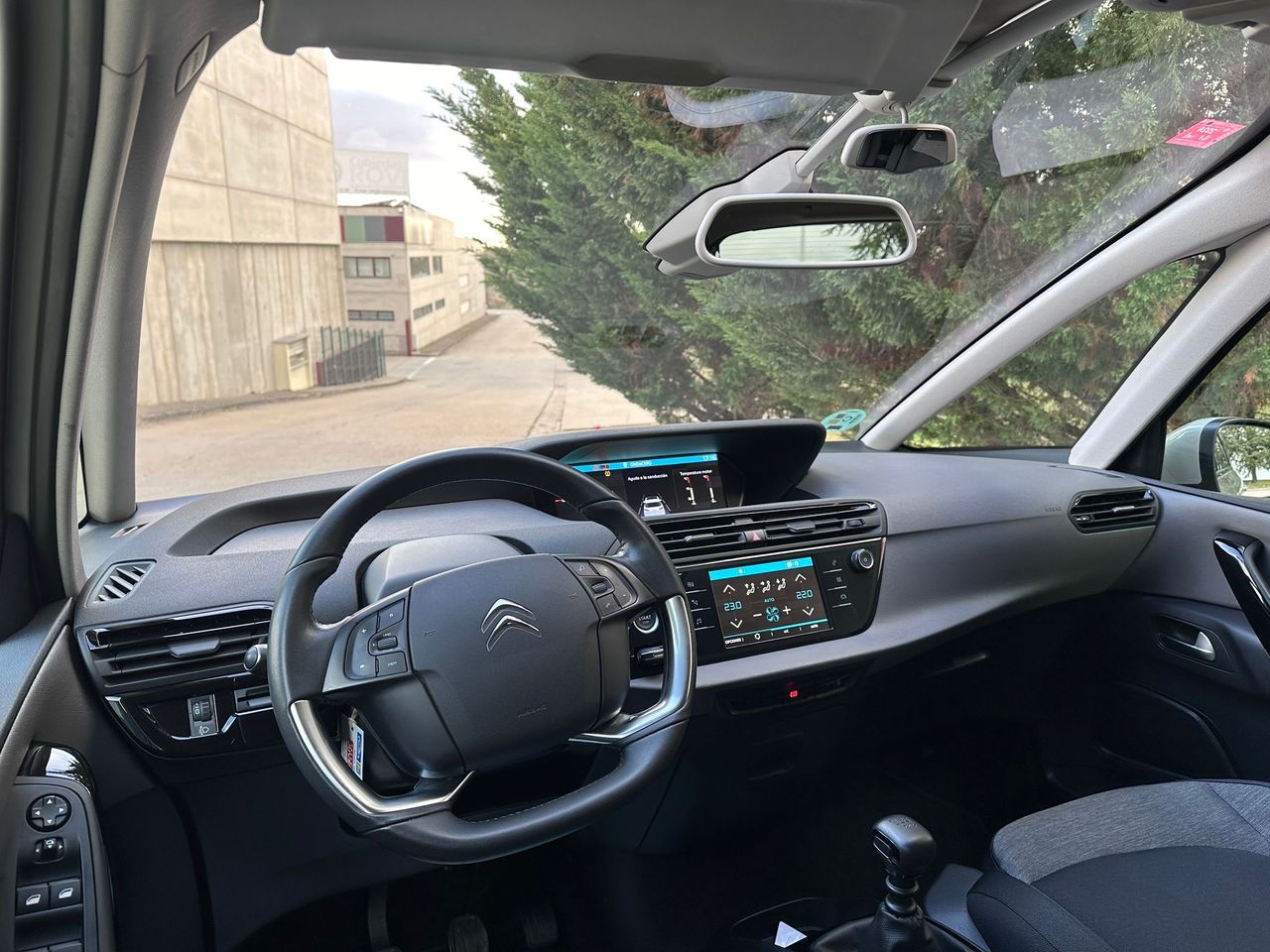 Citroën C4 Spacetourer 1.5HDI 130cv  - Foto 36