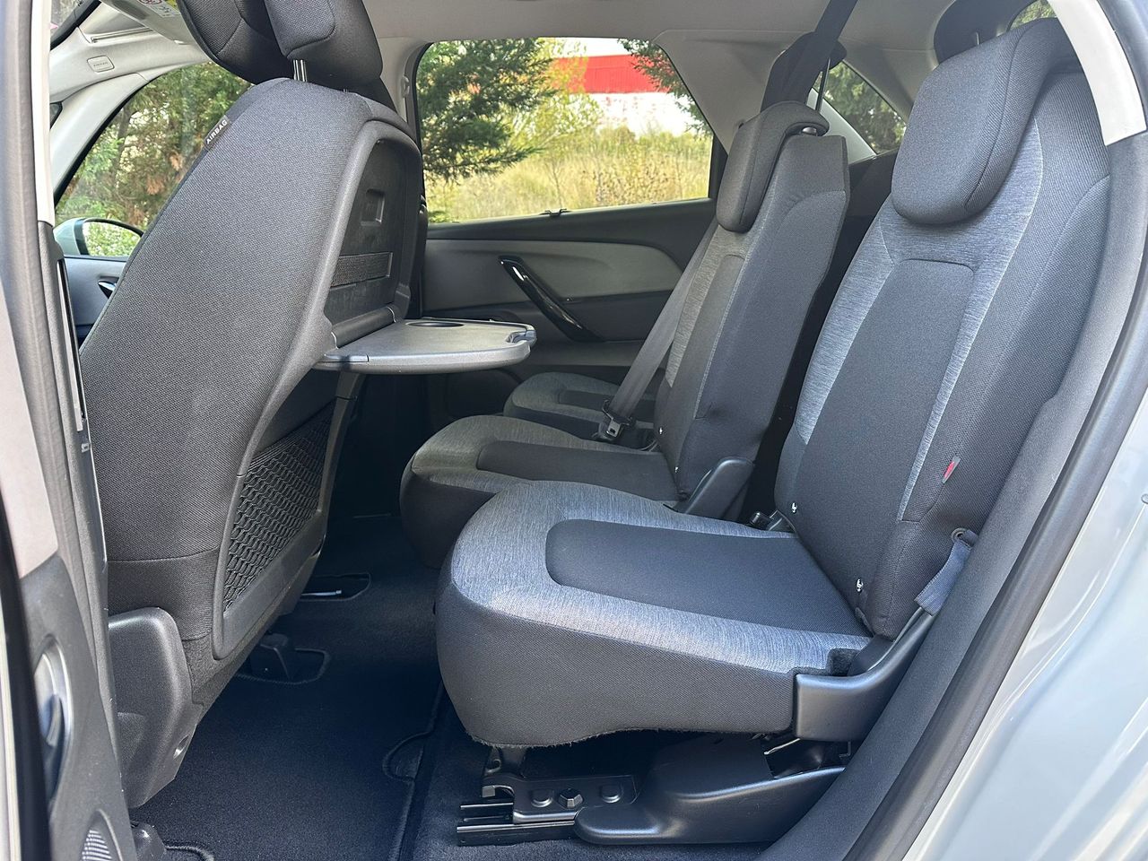 Citroën C4 Spacetourer 1.5HDI 130cv - Foto 31