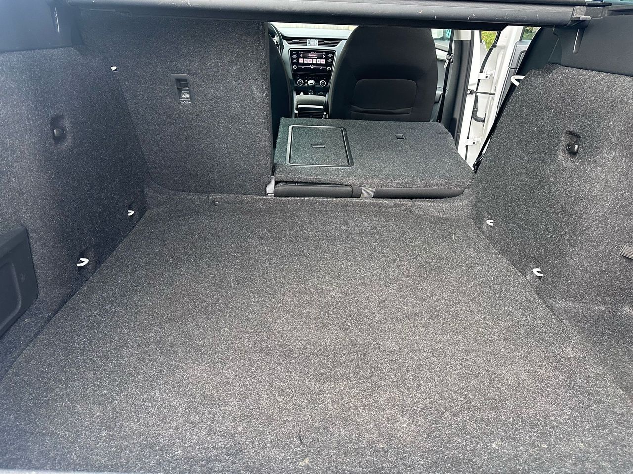 Skoda Octavia Combi  - Foto 30