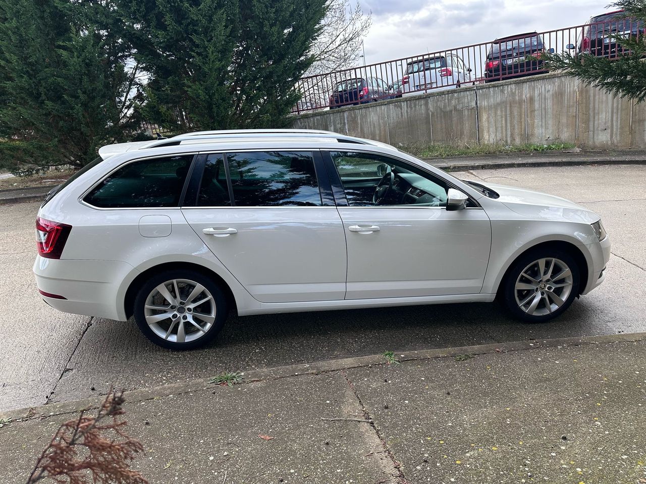 Skoda Octavia Combi  - Foto 8