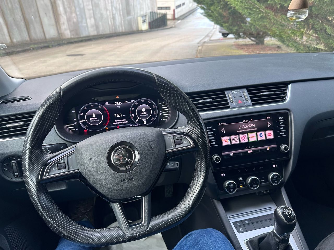 Skoda Octavia Combi  - Foto 40