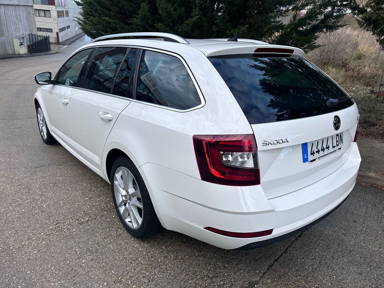 Skoda Octavia Combi  - Foto 11
